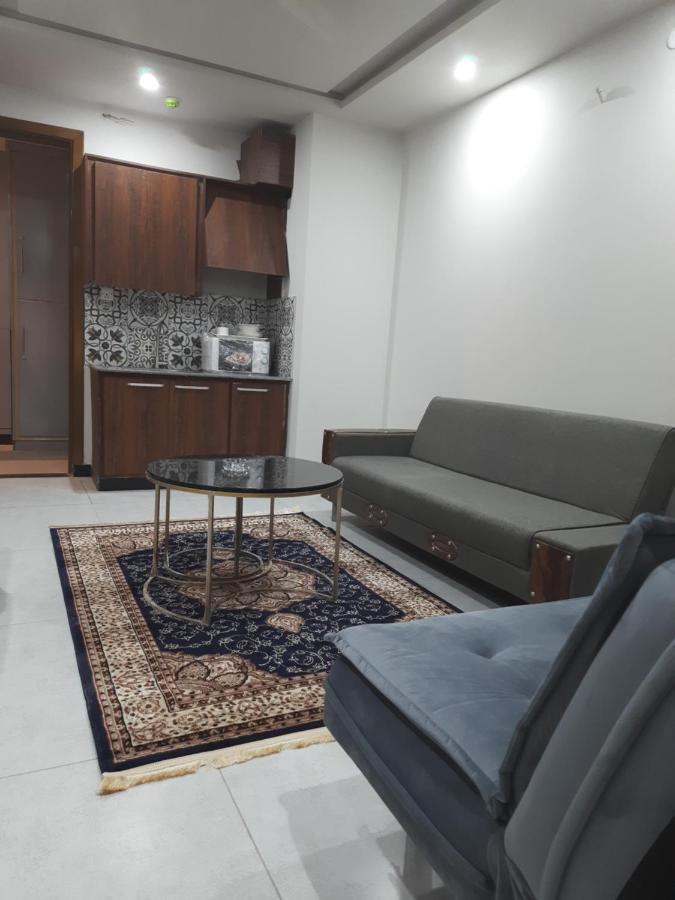 Northern Suites Bahria Town 라왈핀디 외부 사진