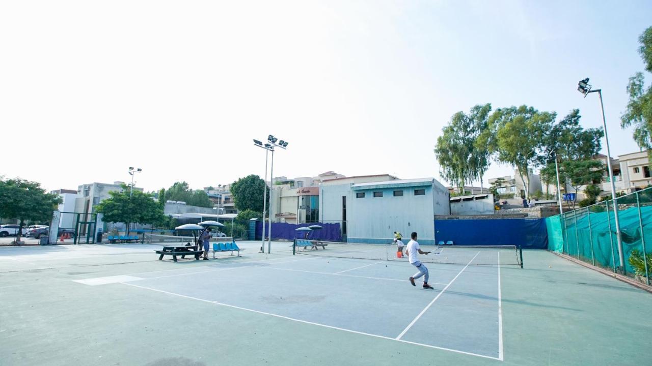 Northern Suites Bahria Town 라왈핀디 외부 사진
