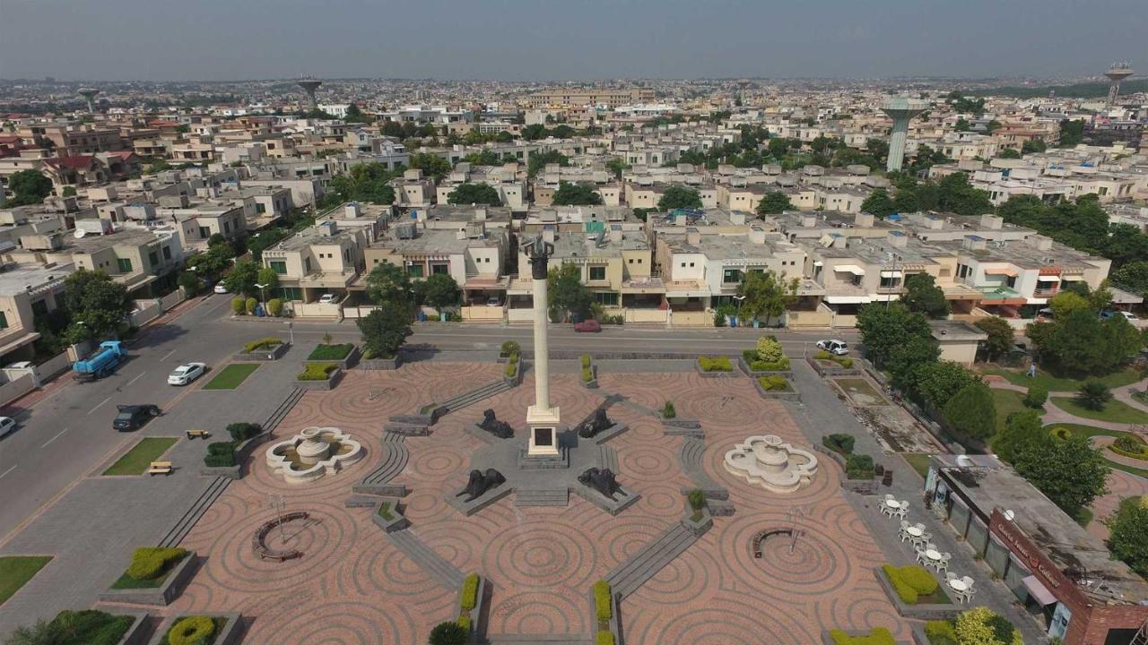 Northern Suites Bahria Town 라왈핀디 외부 사진
